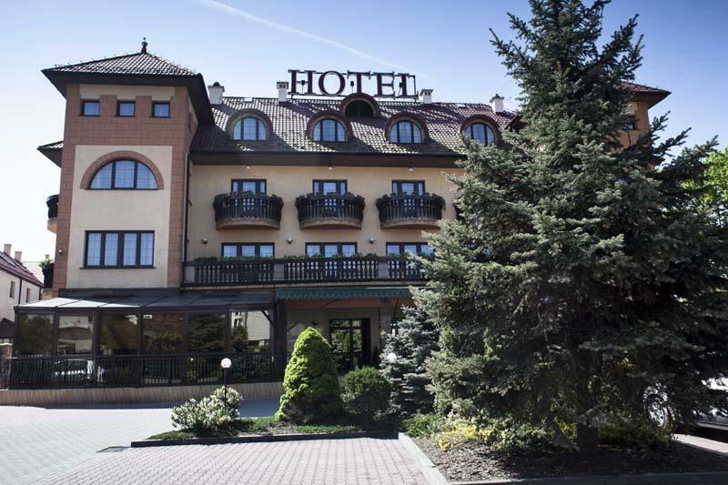 Hotel Ruczaj คราคูฟ ภายนอก รูปภาพ